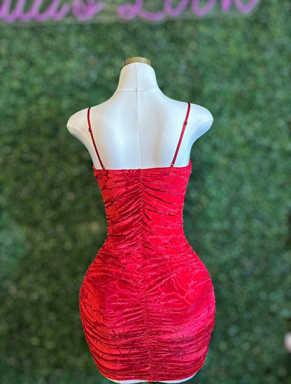 Red Short dress with stretch material and adjustable spaghetti straps